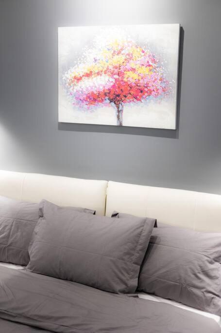 Lux Seaside Apartment By Volos Hospitality מראה חיצוני תמונה