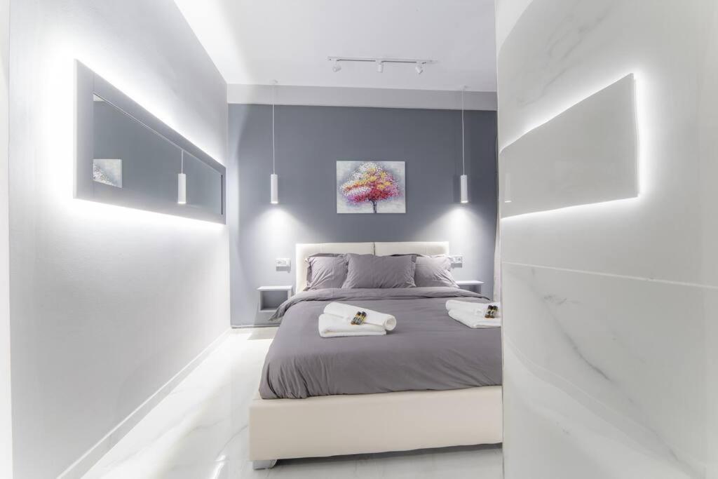 Lux Seaside Apartment By Volos Hospitality מראה חיצוני תמונה